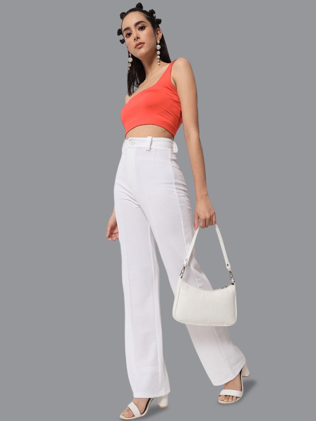 KOTTY BIZwear Women Relaxed Straight Leg Straight Fit High-Rise Easy Wash Trousers