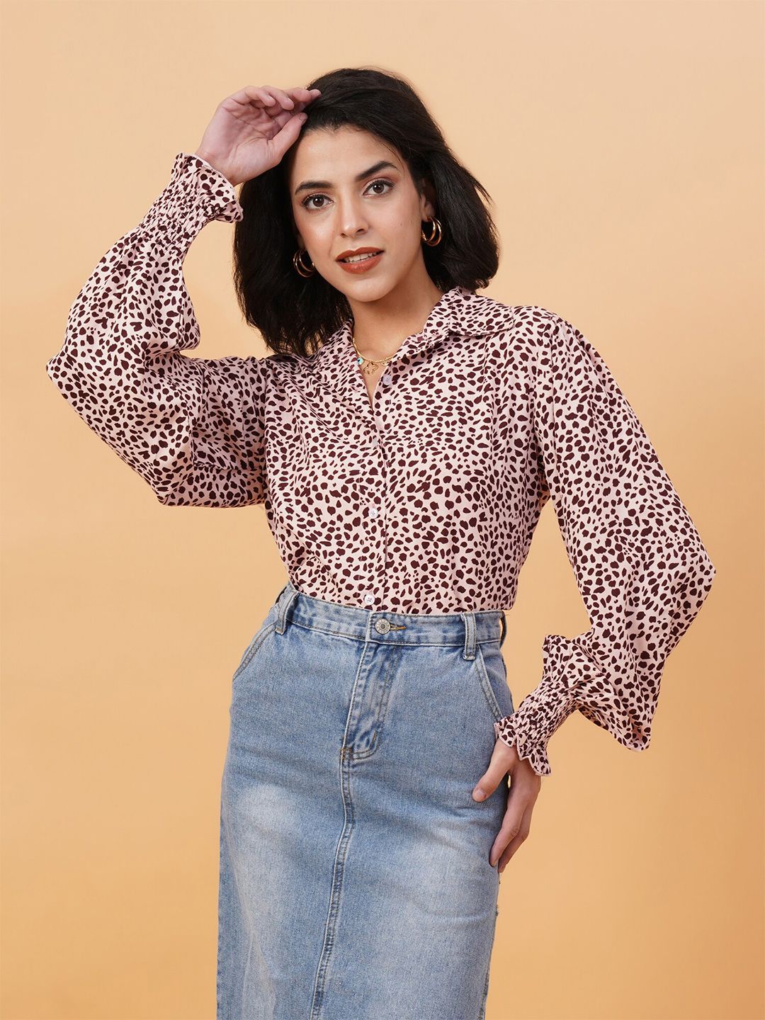 Kotty Pink & Brown Animal Printed Spread Collar Puff Sleeves Crepe Casual Shirt