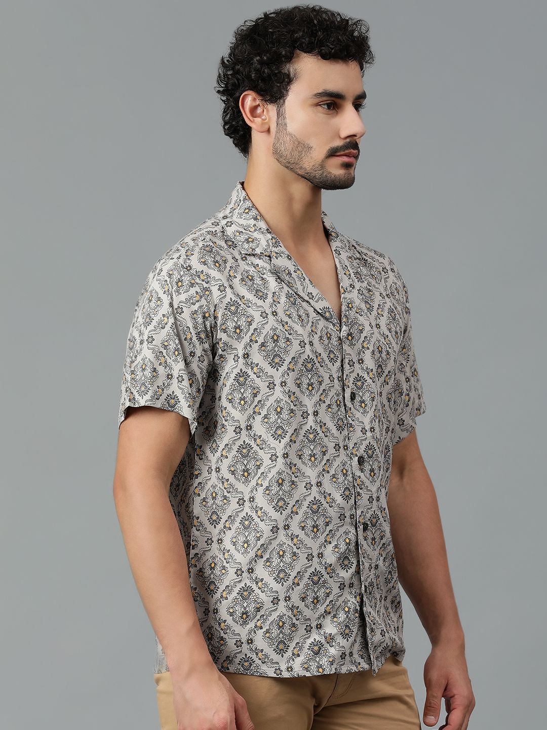 Kotty Men Cuban Collar Floral Printed Casual Shirt