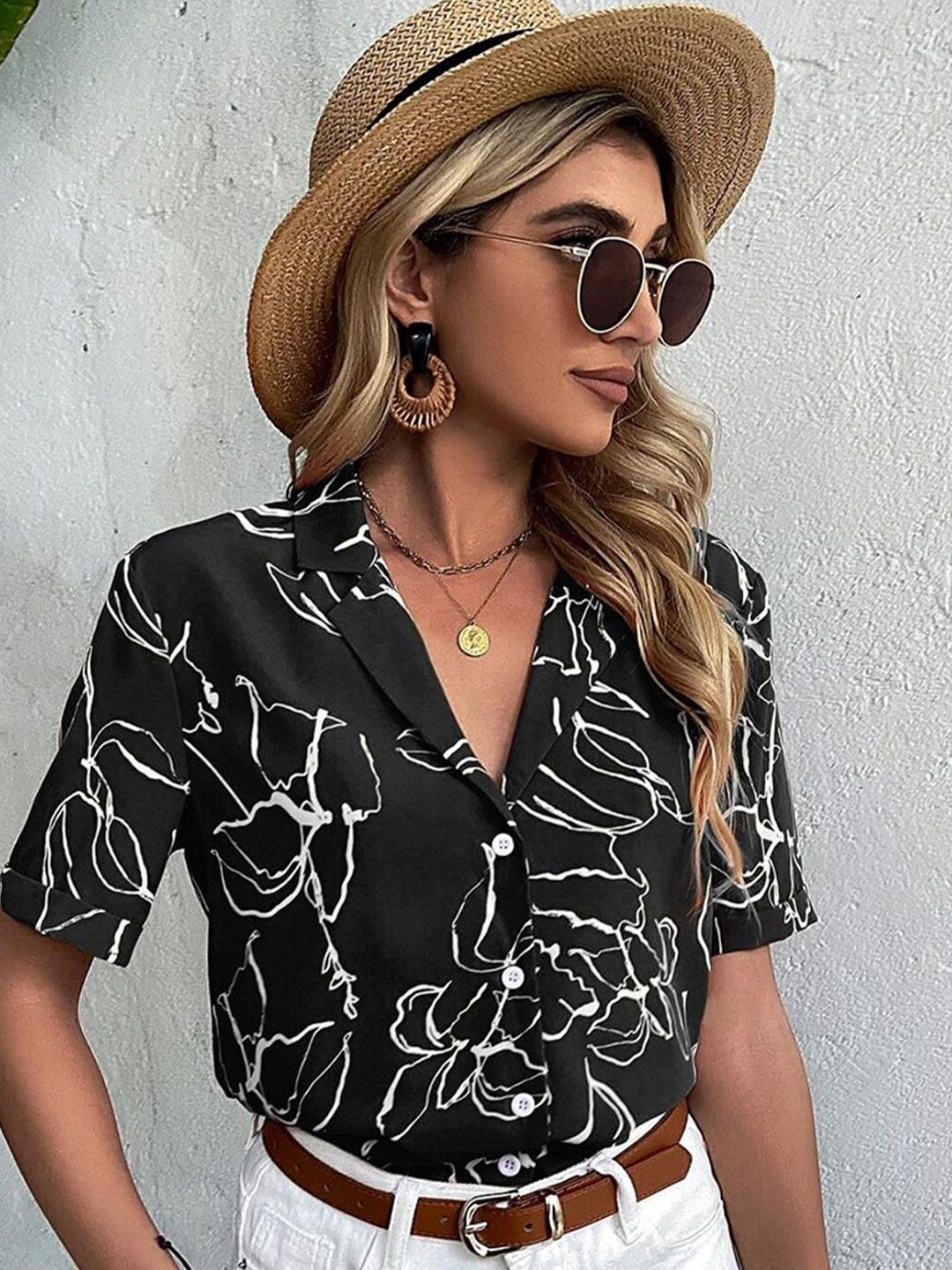 Kotty Women Black & White Floral Printed Crepe Shirt Style Top