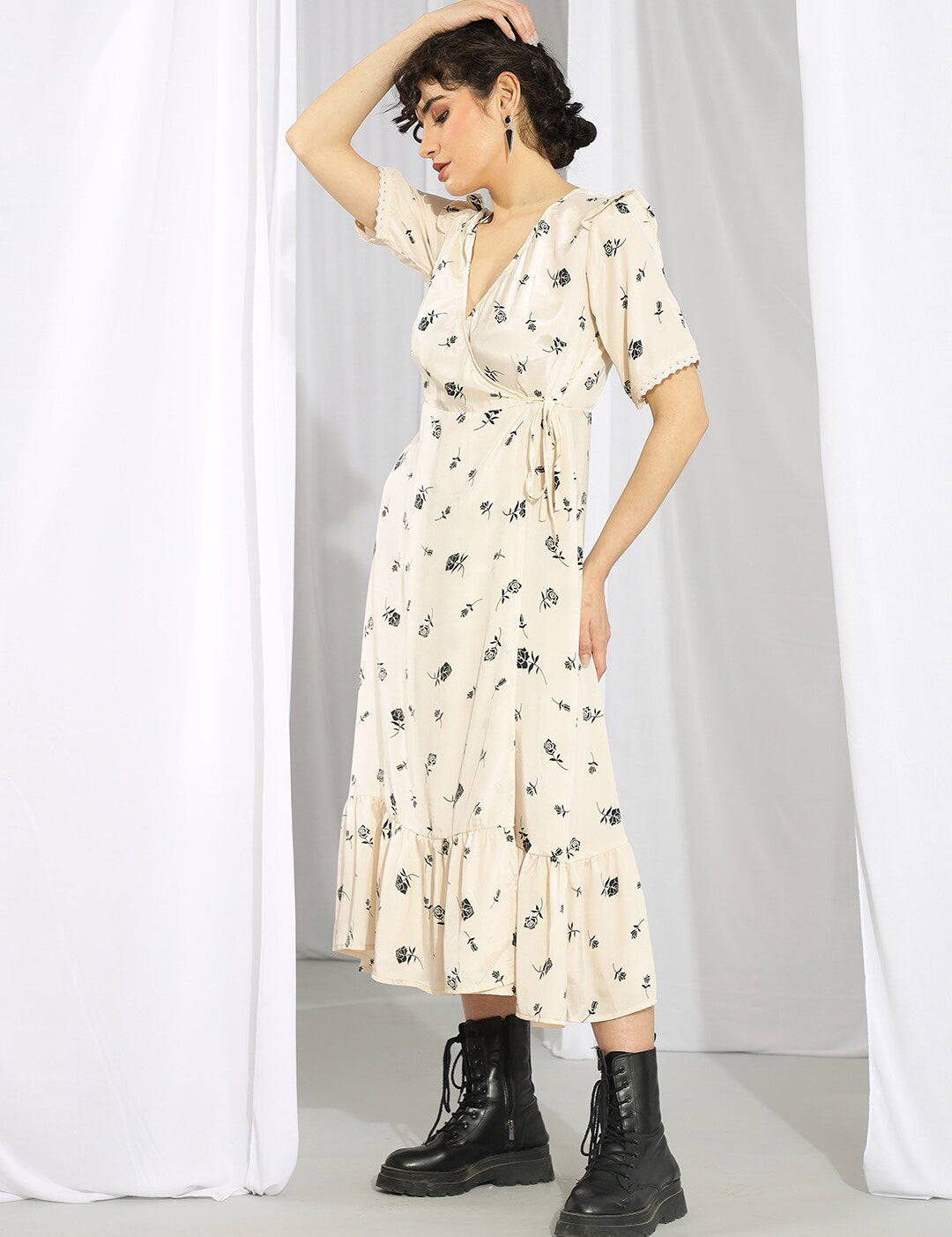 Kotty Cream & Black Floral Printed Wrap Midi Dress
