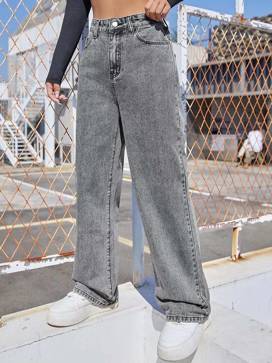 Kotty Women Straight Fit High-Rise Clean Look Heavy Fade Stretchable Jeans