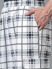 Kotty Men Checked Relaxed Low-Rise Easy Wash Cargo Trousers
