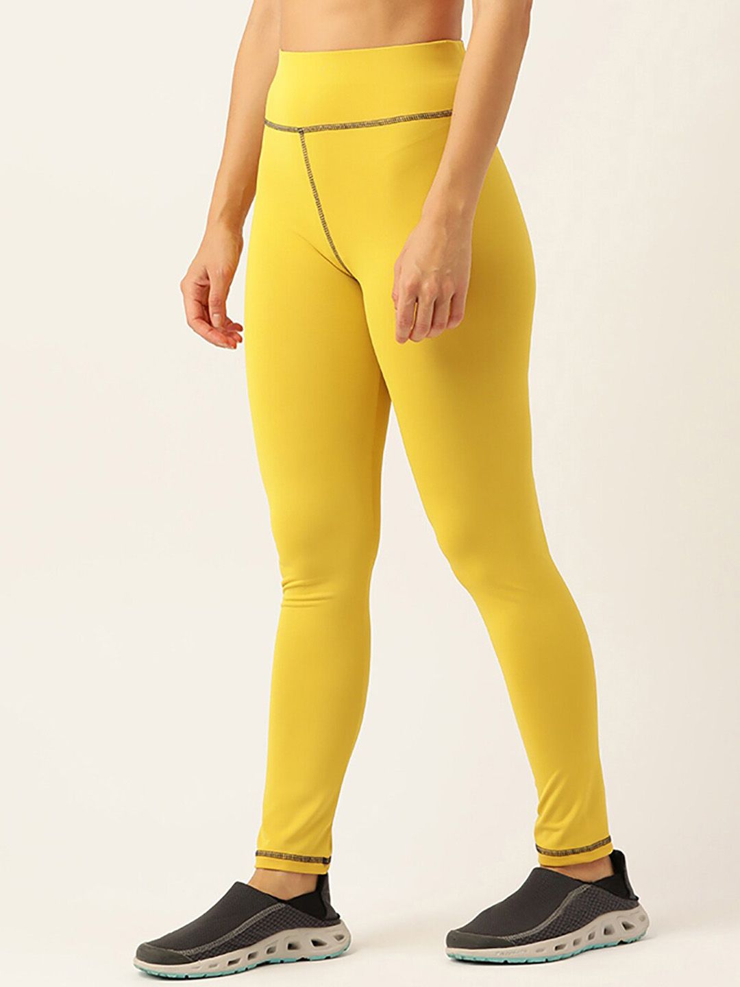 Kotty Women Training or Gym Ankle Length Training Tights