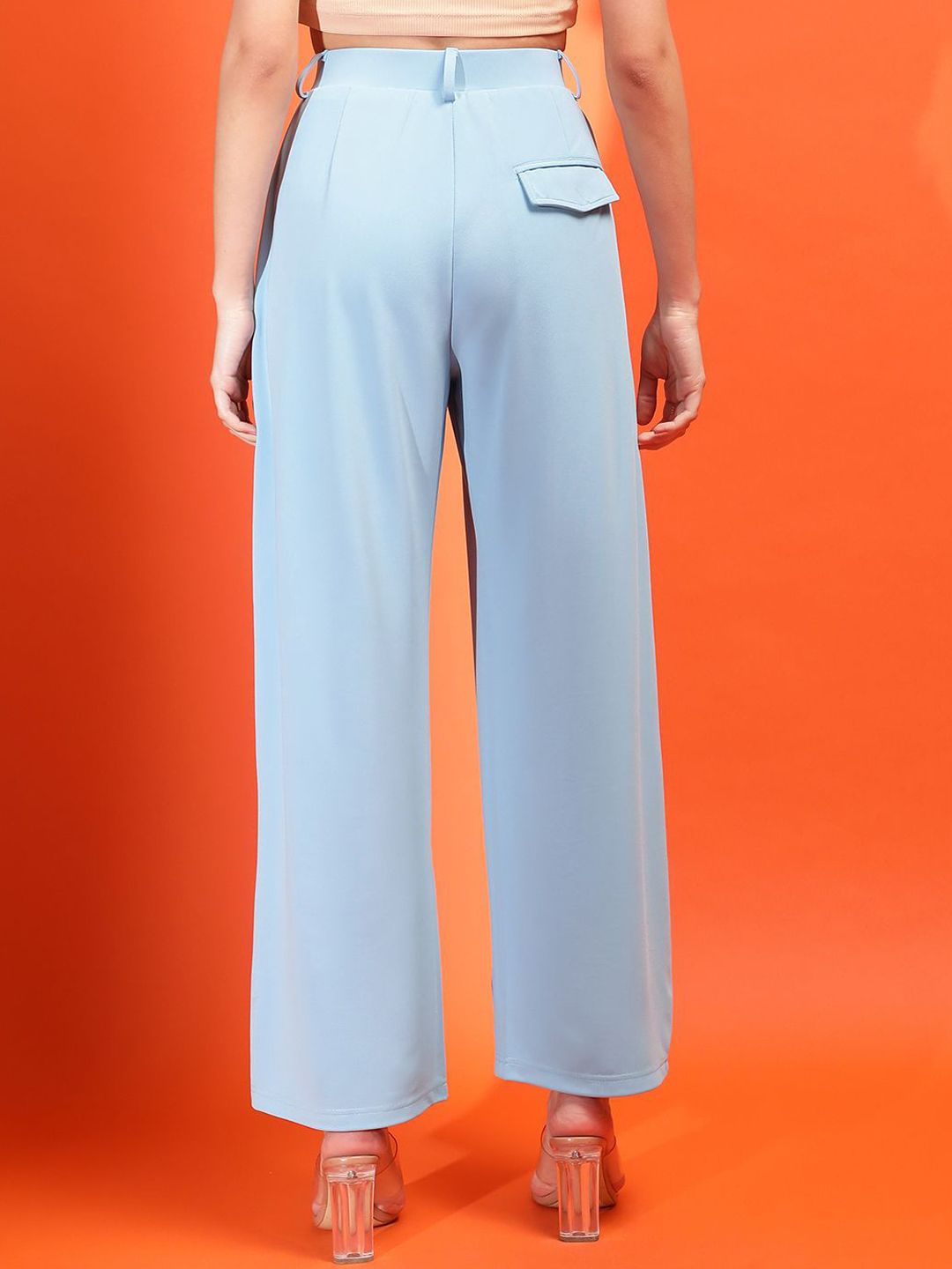 KOTTY BIZwear Women Relaxed Straight Fit Mid-Rise Easy Wash Pleated Parallel Trousers