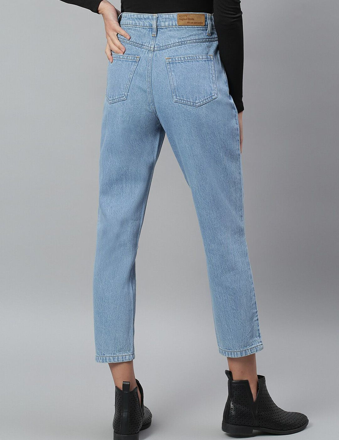 Kotty Women Blue Slim Fit Mid-Rise Clean Look Stretchable Jeans