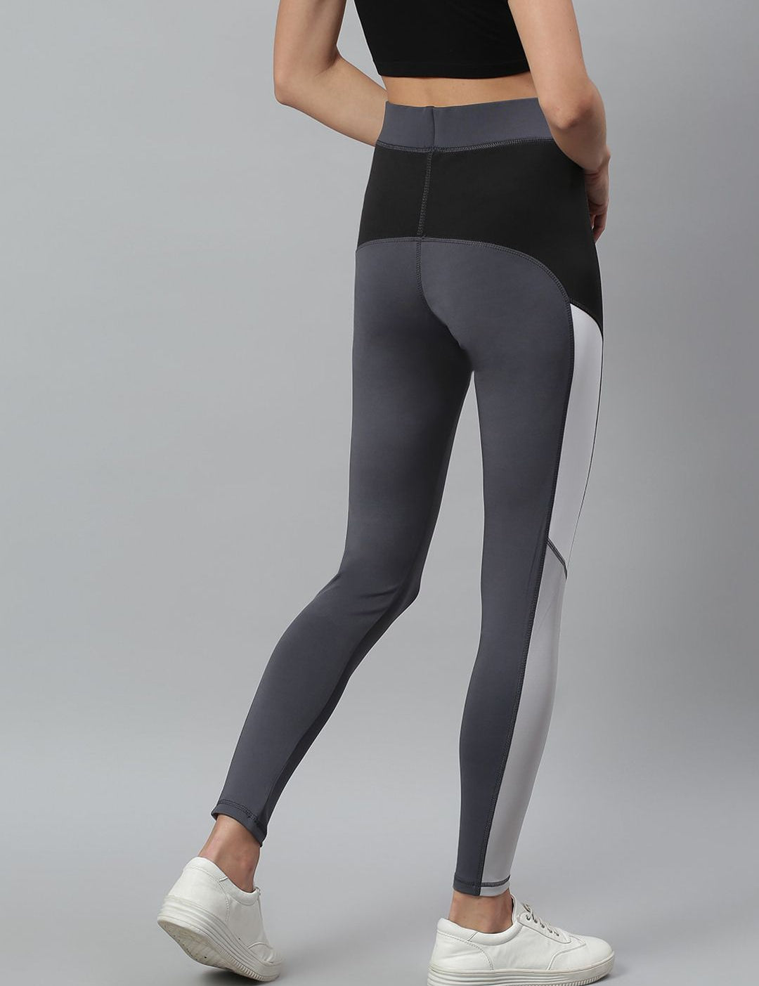 Kotty Women Grey & Black Colourblocked Tights