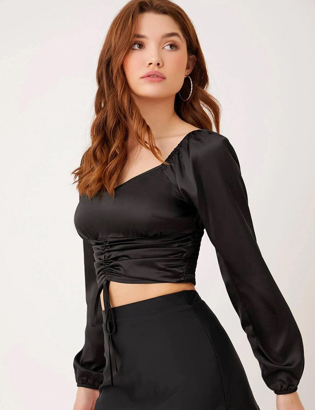 Kotty Black Sweetheart Neck Puff Sleeve Satin Fitted Crop Top
