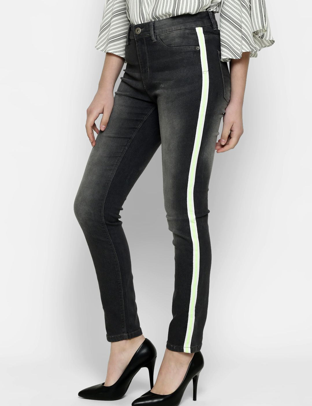 Kotty Women Grey Skinny Fit High-Rise Clean Look Jeans