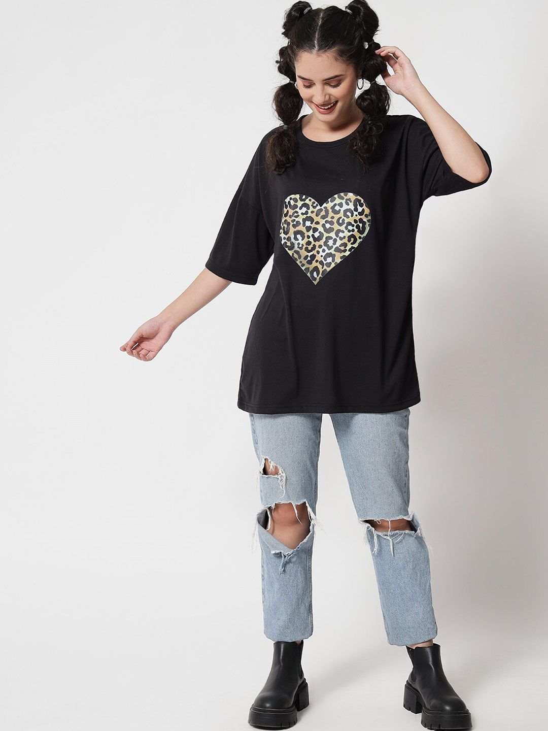 Kotty Women Black Typography Printed Oversized T-shirt