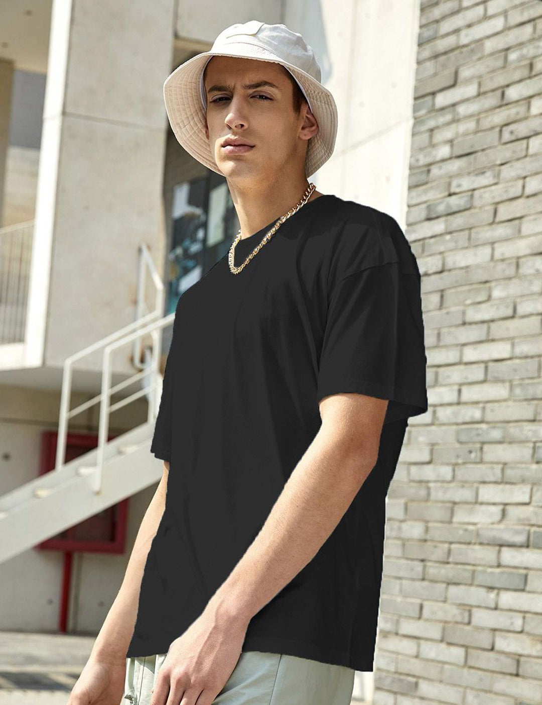 Kotty Black Drop-Shoulder Sleeves Oversized Cotton Casual T-Shirt