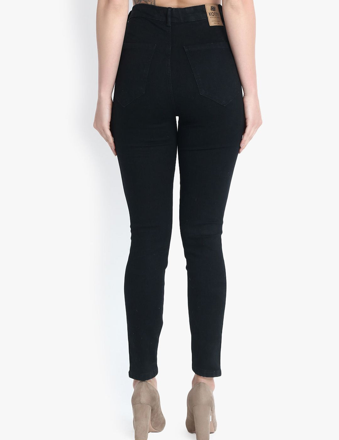 Kotty Women Black Skinny Fit High-Rise Clean Look Jeans