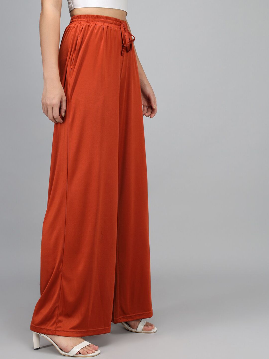 Kotty Women Maroon Loose Fit High-Rise Parallel Trousers