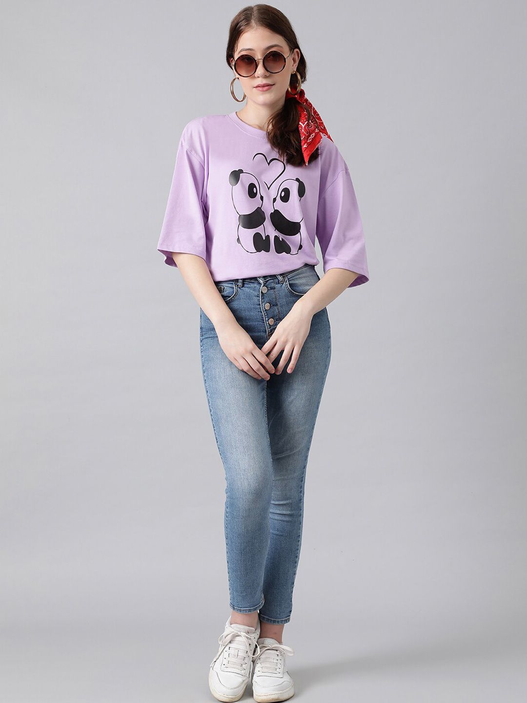 Kotty Graphic Printed Drop Shoulder Sleeves Oversized T-shirt
