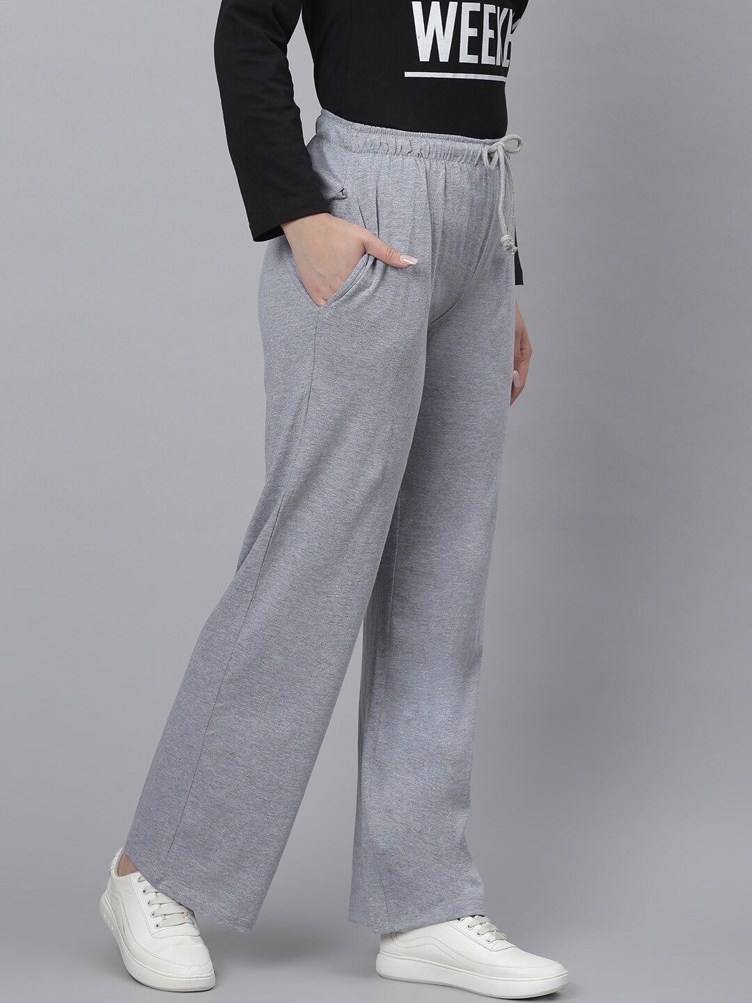 Kotty Women Grey Solid Straight-Fit Track Pants