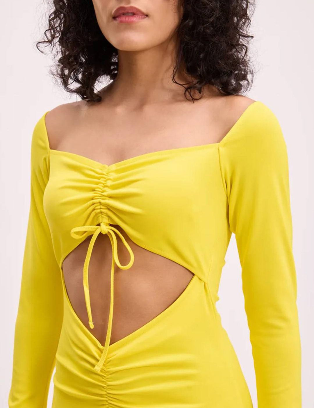 Kotty Women Solid Off-Shoulder Cut-Outs Bodycon Dress