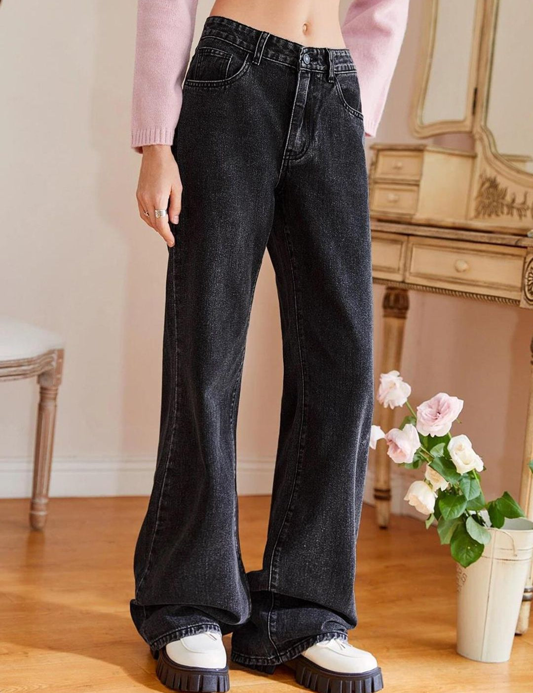 Kotty Women Black Jean Straight Fit Mid-Rise Clean Look Stretchable Jeans