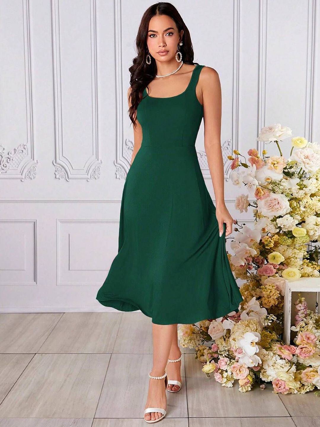 Kotty Women Sleeveless Fit & Flare Midi Dress