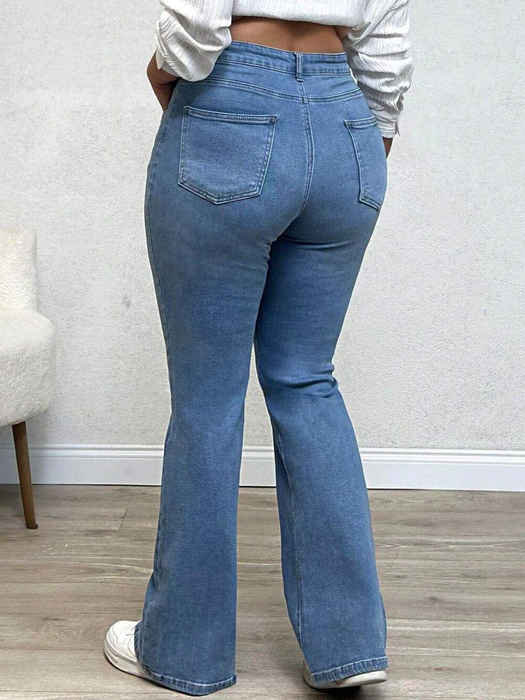 Kotty Women Flared Light Fade High-Rise Jeans