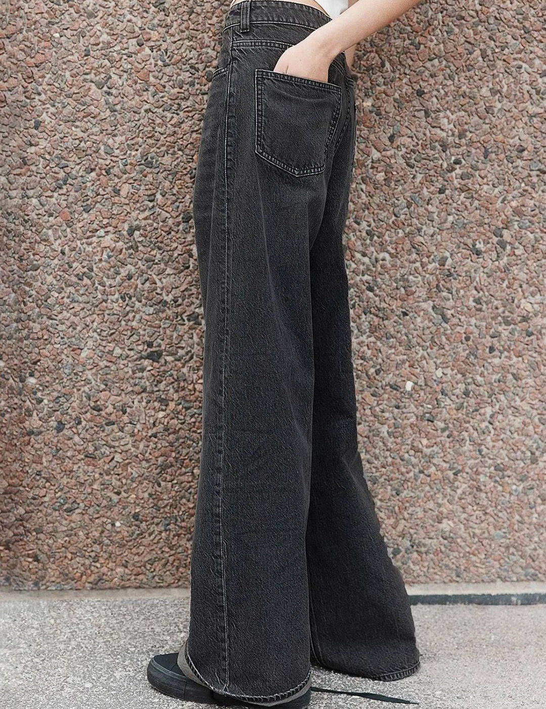 Kotty Women Straight Fit High-Rise Stretchable Jeans