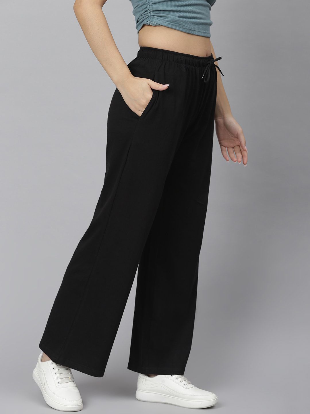 Kotty Women Black Solid Straight-Fit Track Pants
