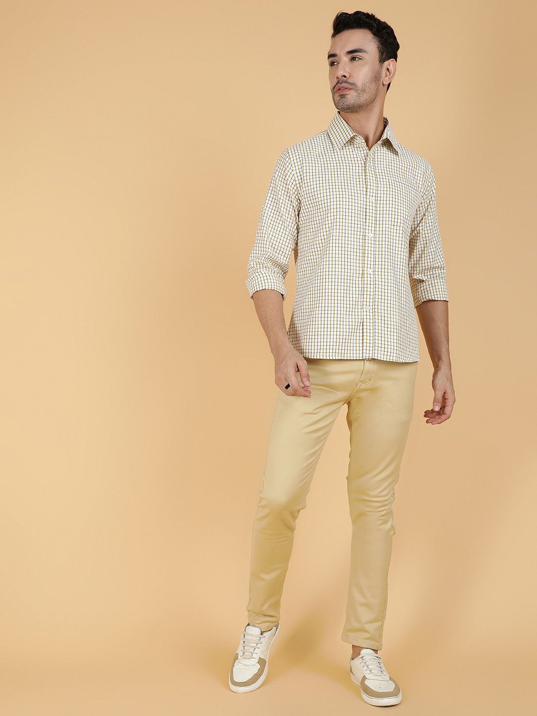 Kotty Men Relaxed Spread Collar Graphic Printed Casual Shirt