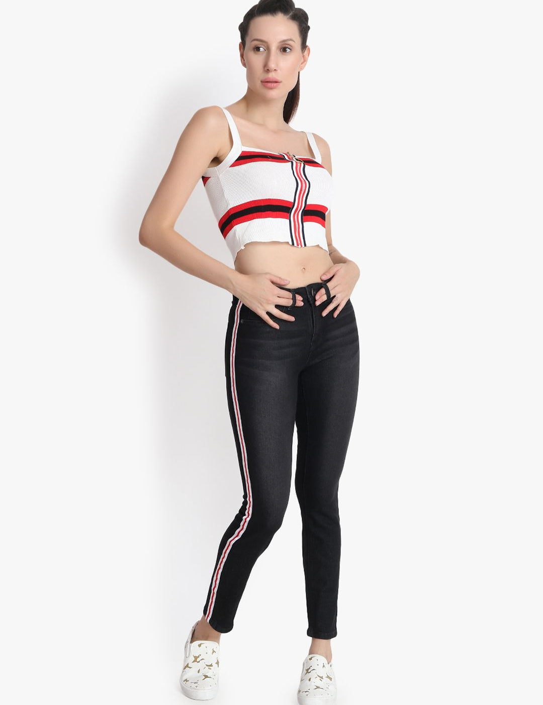 Kotty Women Black Skinny Fit High-Rise Clean Look Jeans