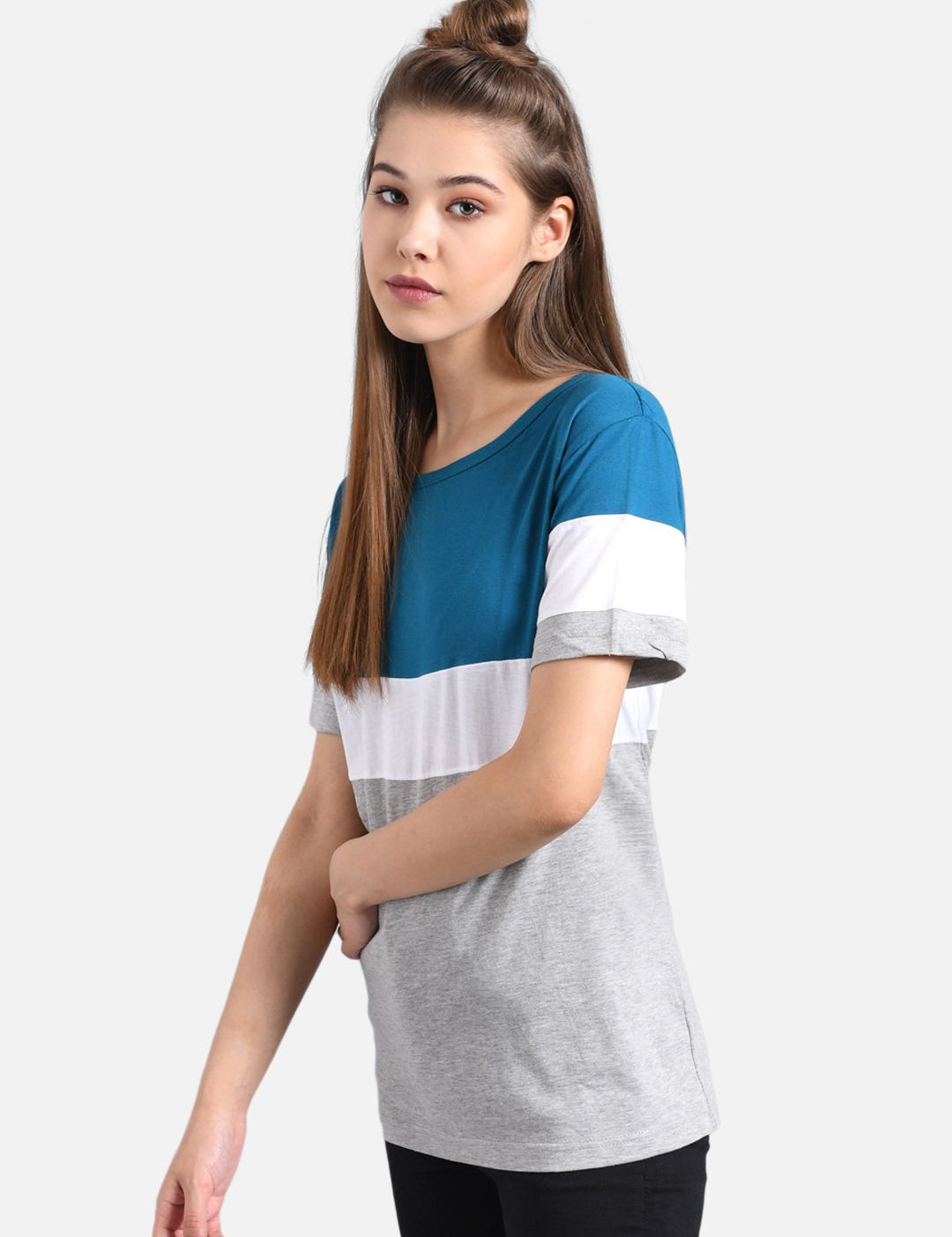 Kotty Women Blue Colourblocked Round Neck T-shirt