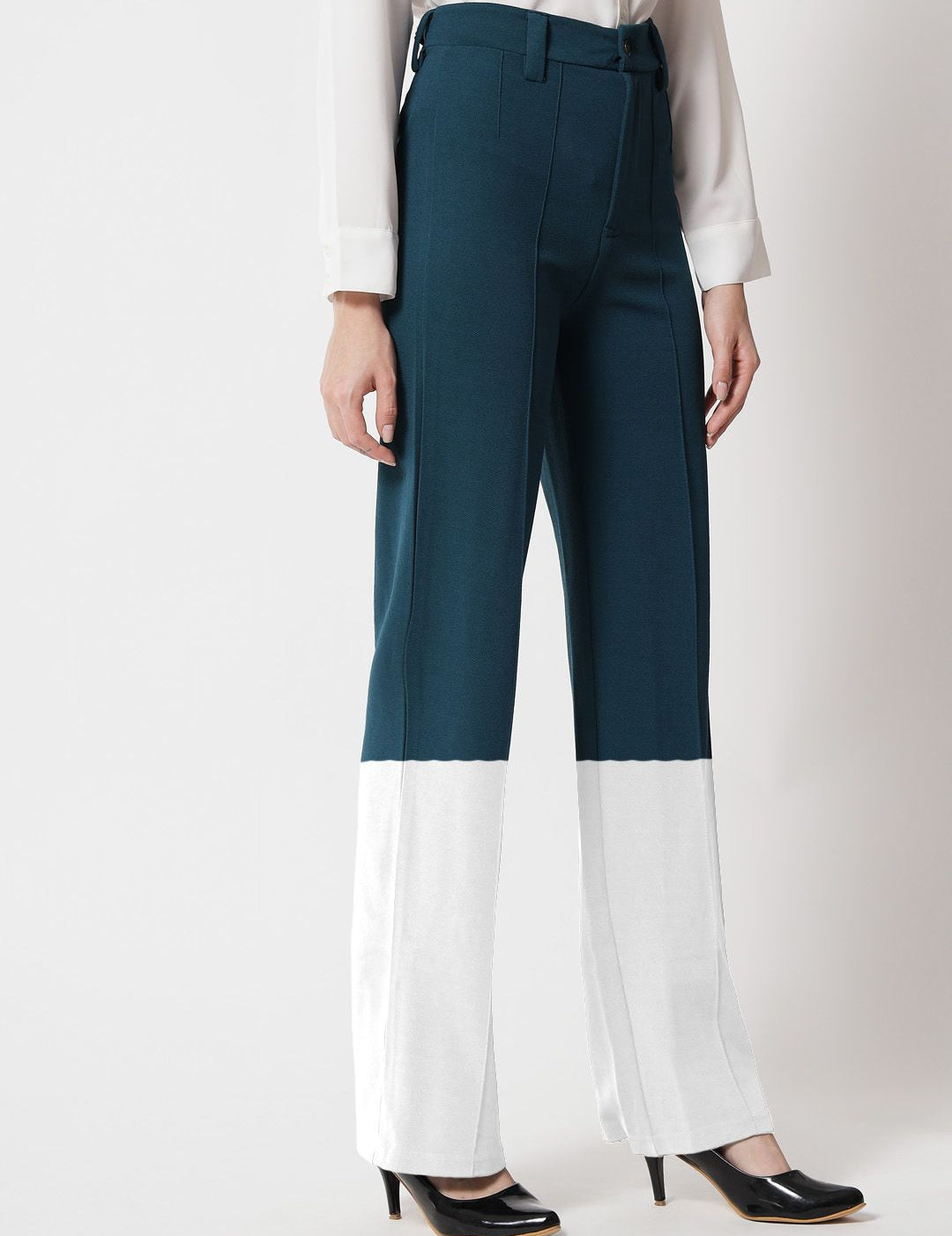 Kotty Women Colourblocked Relaxed Straight Leg Straight Fit High-Rise Easy Wash Trousers
