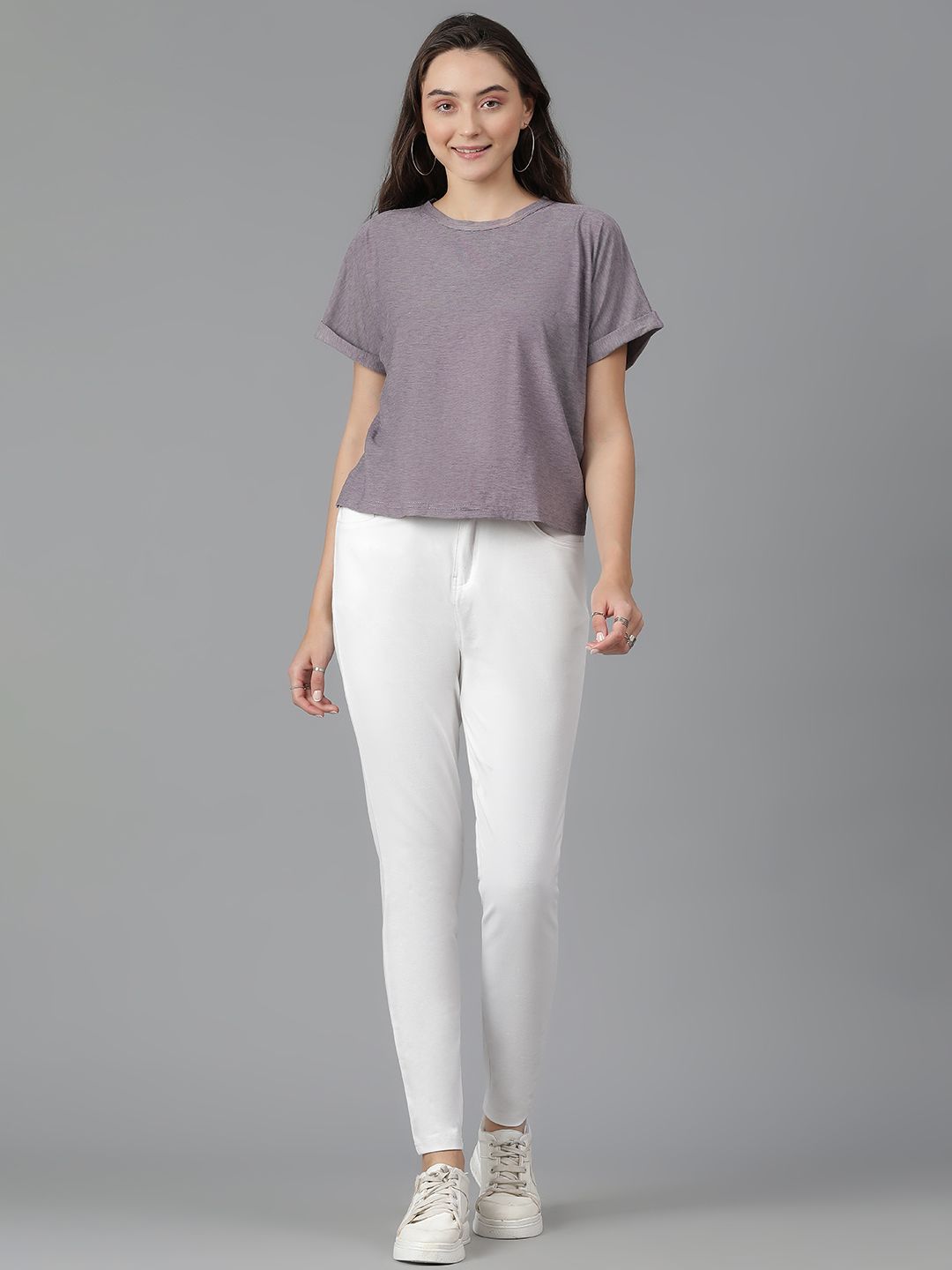 Kotty Extended Sleeves Cotton T-shirt