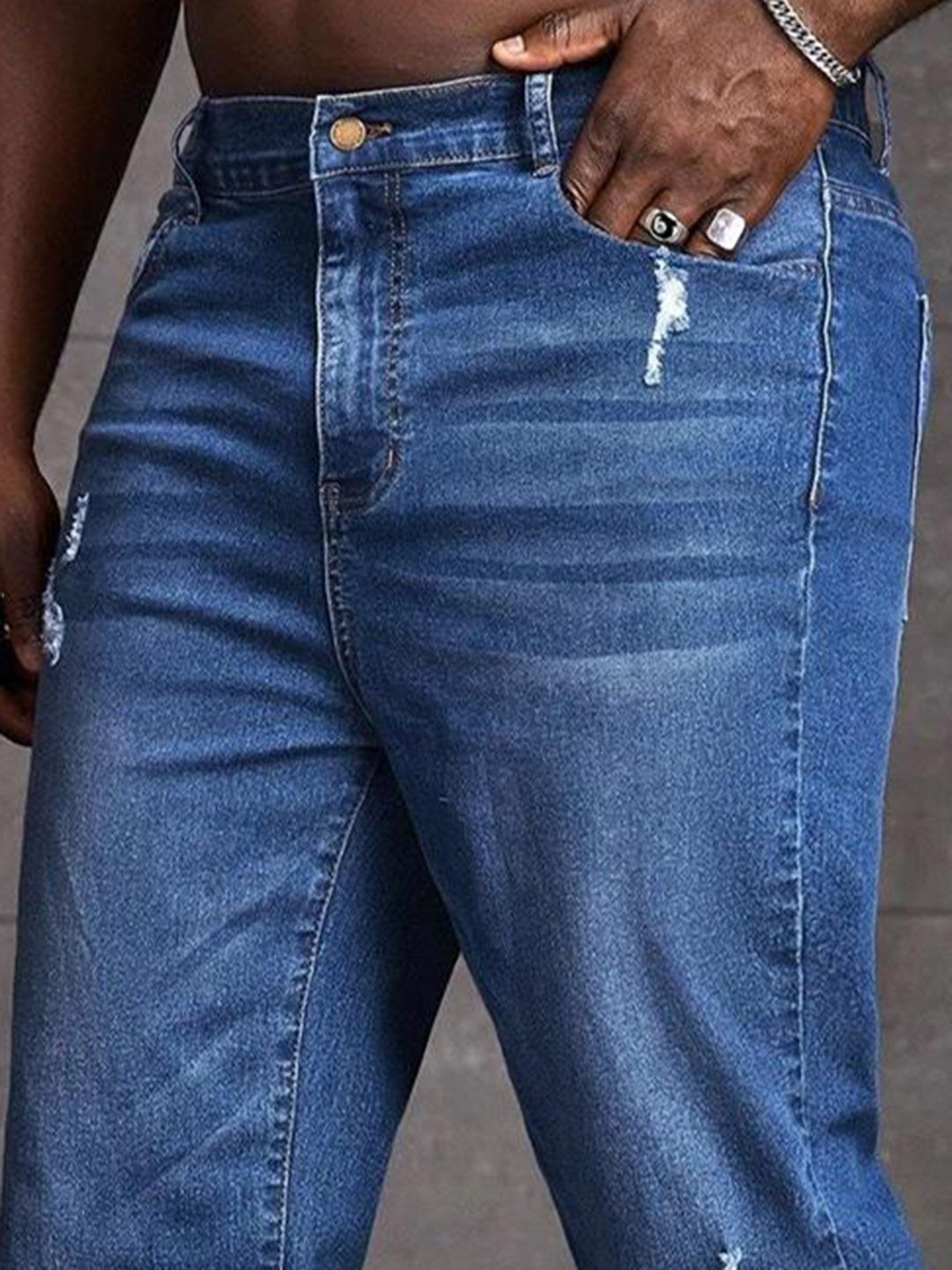 Kotty Men Jean Low-Rise Low Distress Light Fade Stretchable Jeans