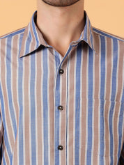 Kotty Men Relaxed Spread Collar Striped Casual Shirt