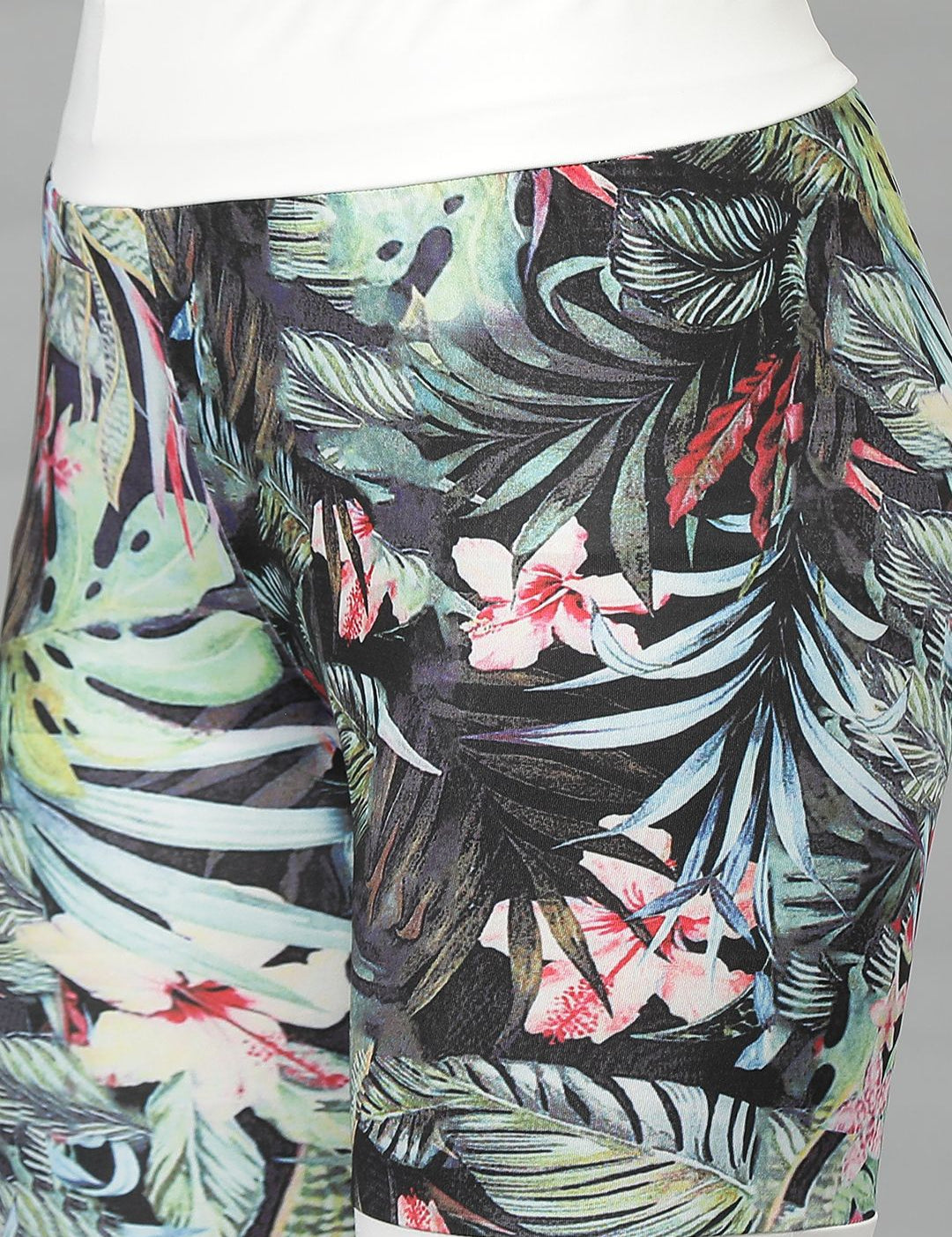 Kotty Round Neck Sleeveless Printed Night suit