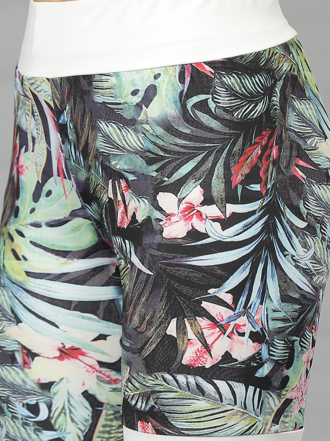 Kotty Round Neck Sleeveless Printed Night suit