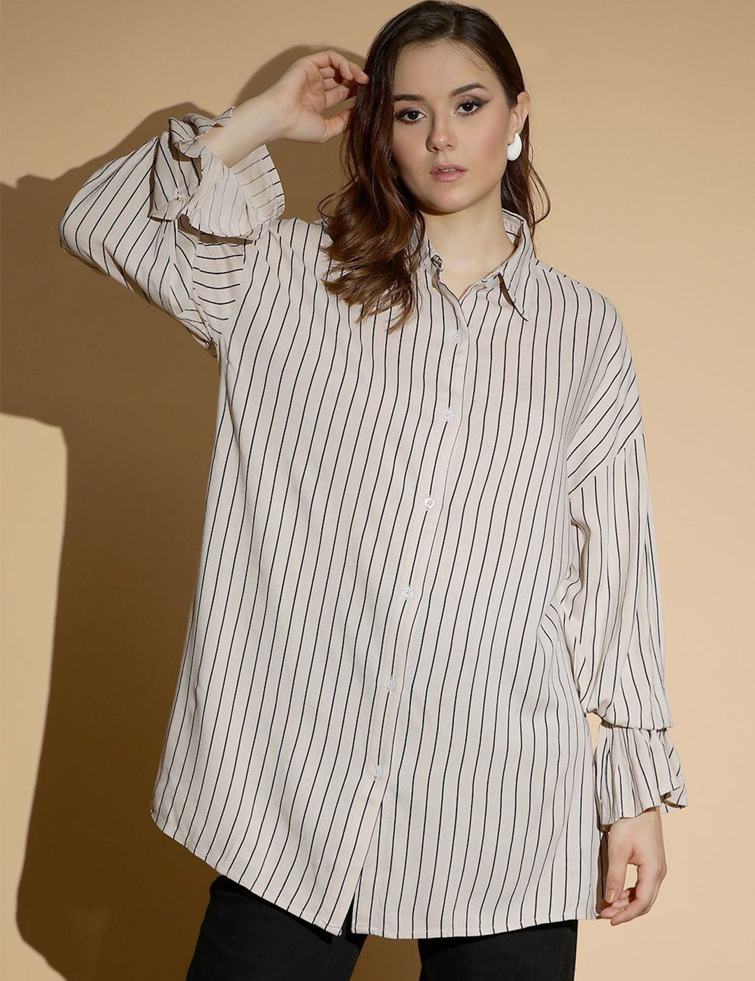 Kotty Women Spread Collar Vertical Striped Cotton Oversized Casual Shirt
