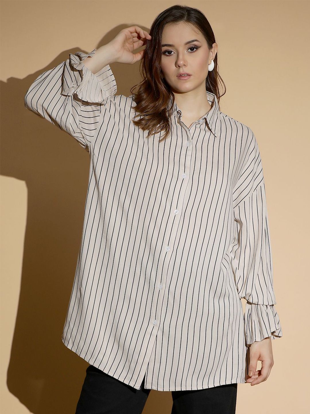 Kotty Women Spread Collar Vertical Striped Cotton Oversized Casual Shirt