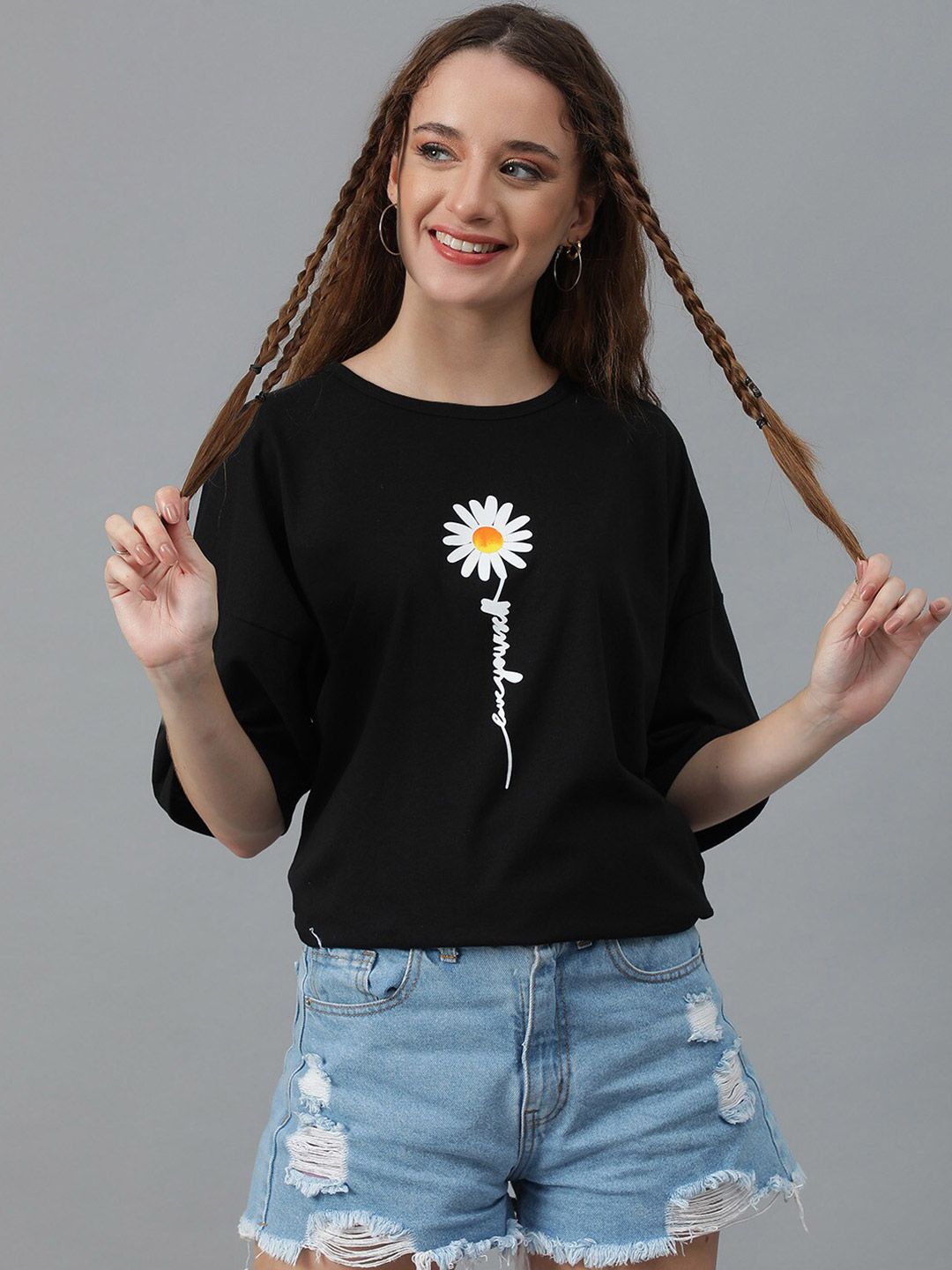 Kotty Graphic Printed Round Neck  Drop-Shoulder Sleeves Pure Cotton Oversized T-shirt