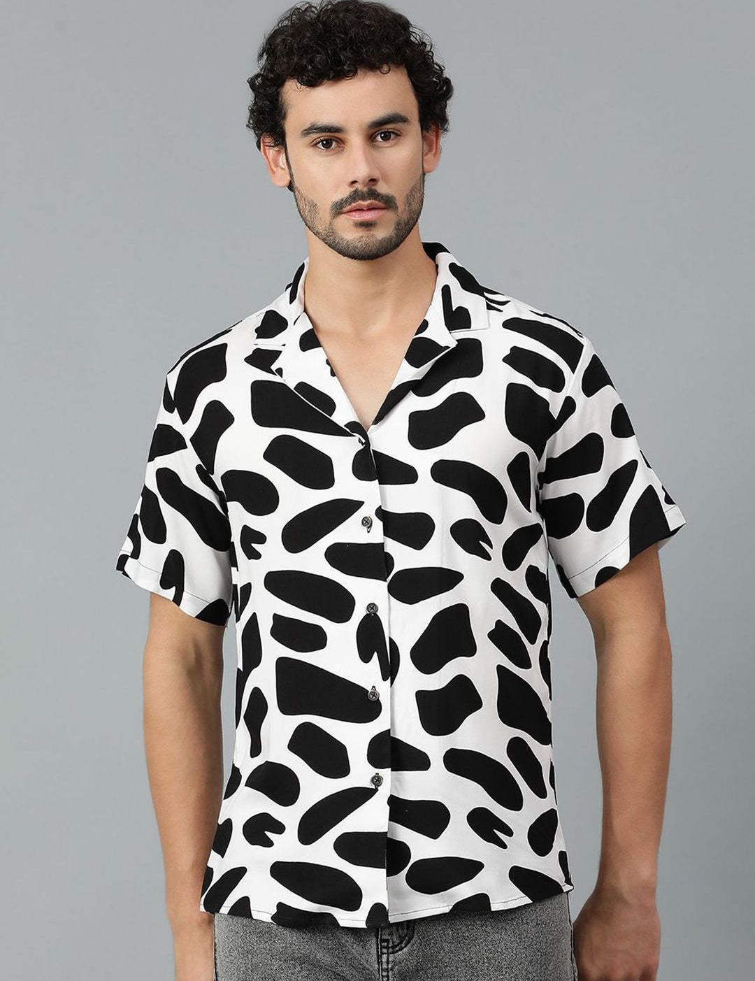 Kotty Men Cuban Collar Abstract Printed Casual Shirt