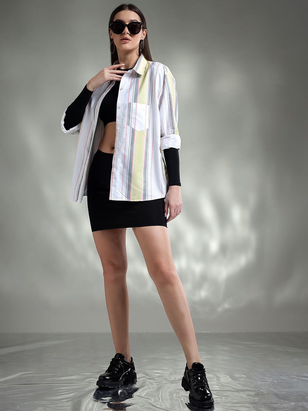 Kotty Women Spread Collar Vertical Striped Cotton Oversized Casual Shirt