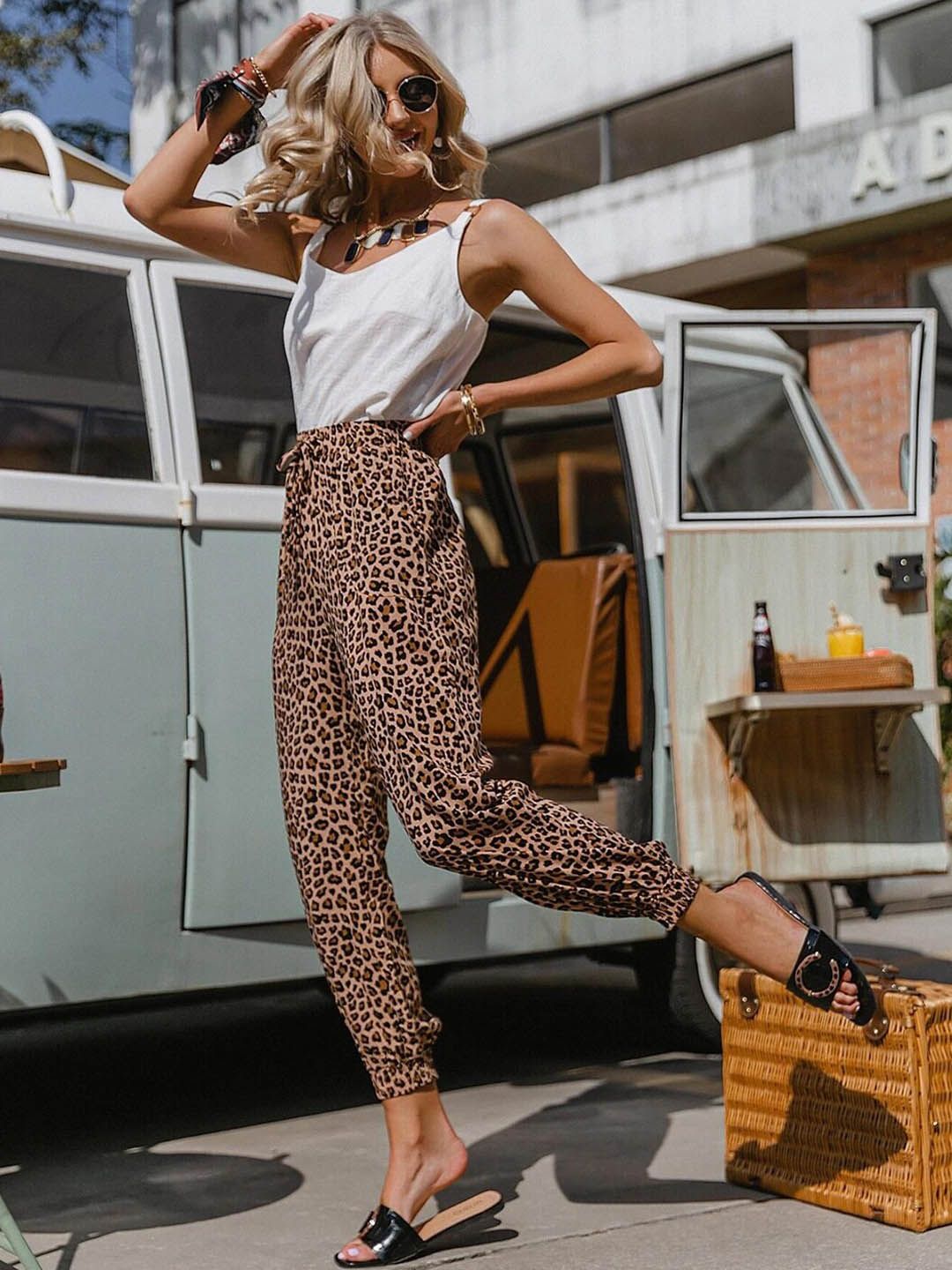 Kotty Women Animal Printed Relaxed Slim Fit High-Rise Easy Wash Trousers