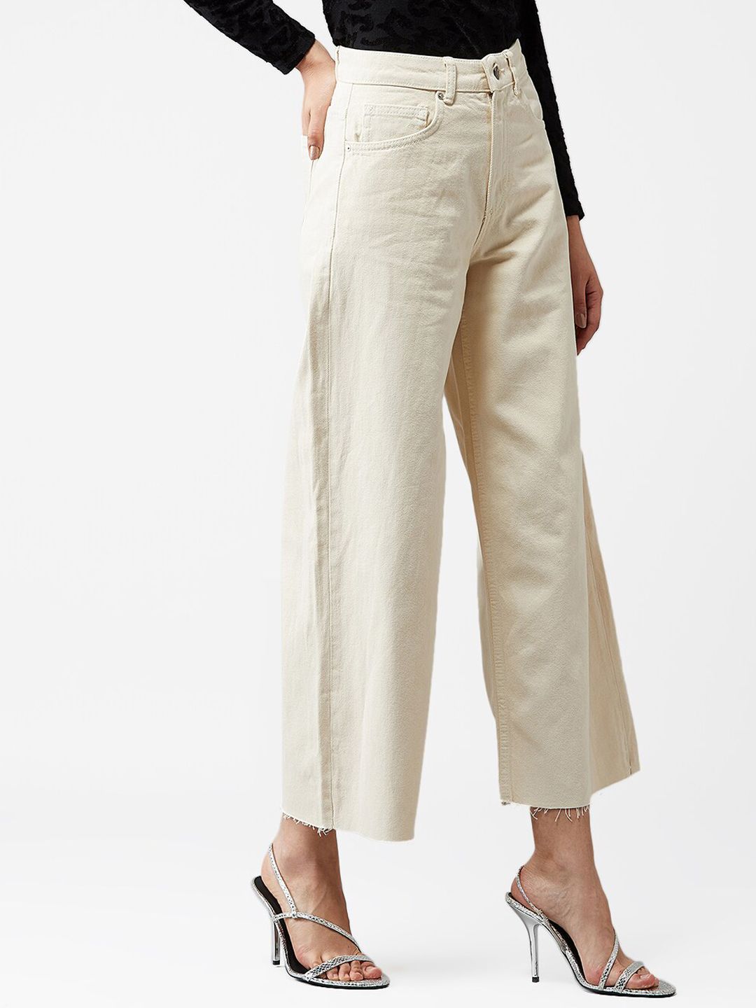 Kotty Women Cream-Coloured Skinny Fit Jeans