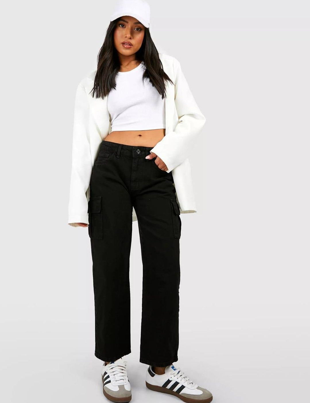 Kotty Women Black Jean Straight Fit High Rise Clean Look Stretchable Jeans