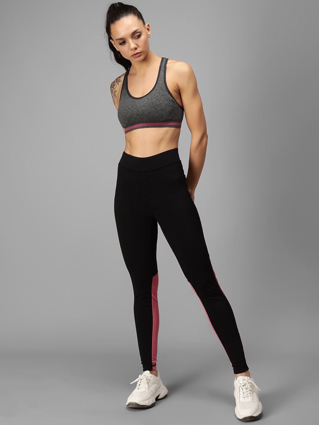 Kotty Women Black & Pink Colourblocked Tights