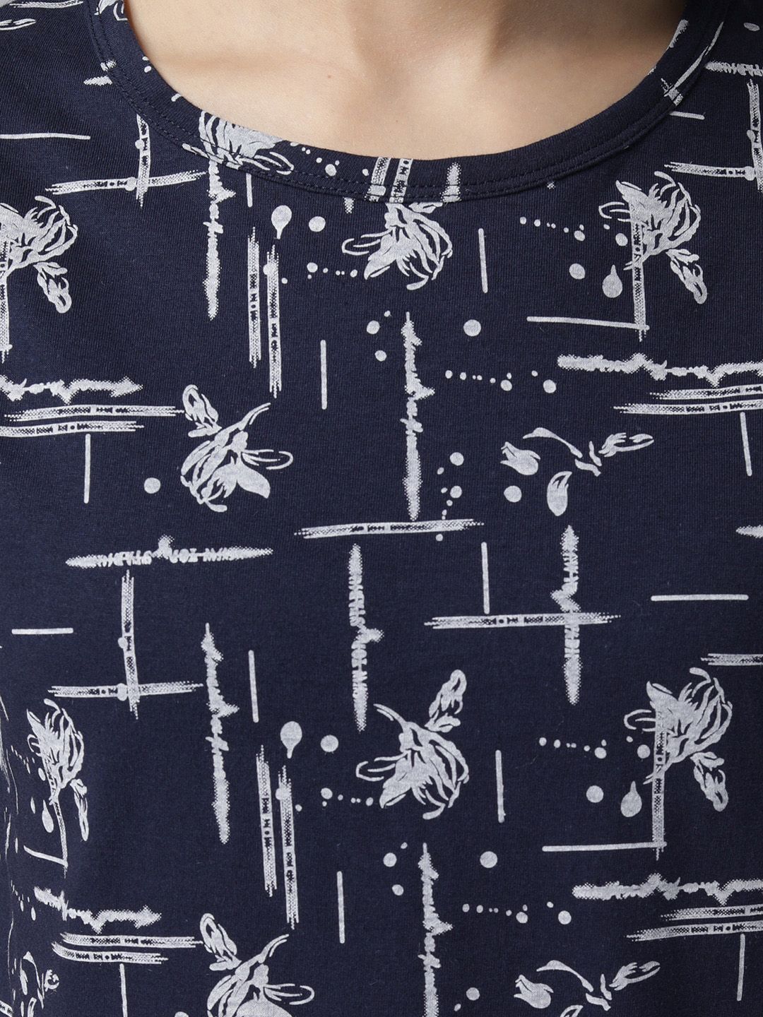 Kotty Women Navy Blue & White Printed Night suit