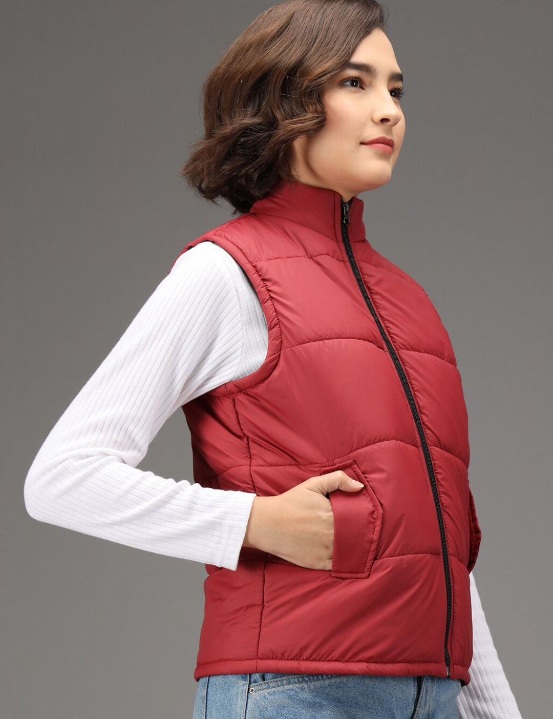 Kotty Women Maroon Solid Sleeveless Puffer Jacket