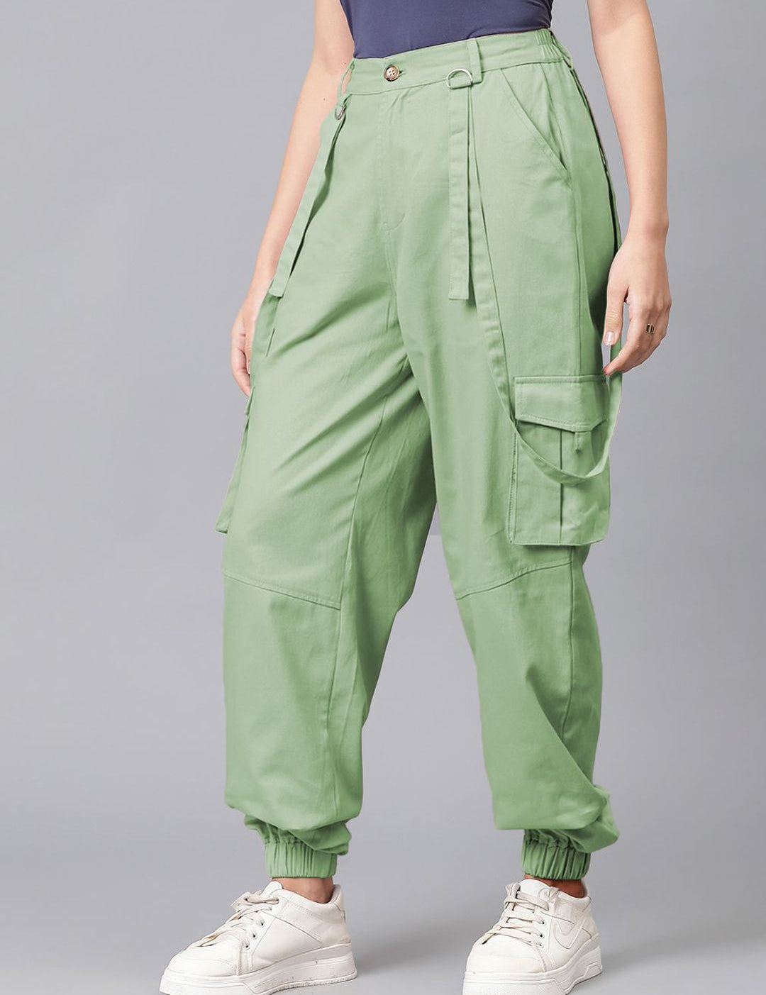 Kotty Women Relaxed High-Rise Easy Wash Cargos Trousers