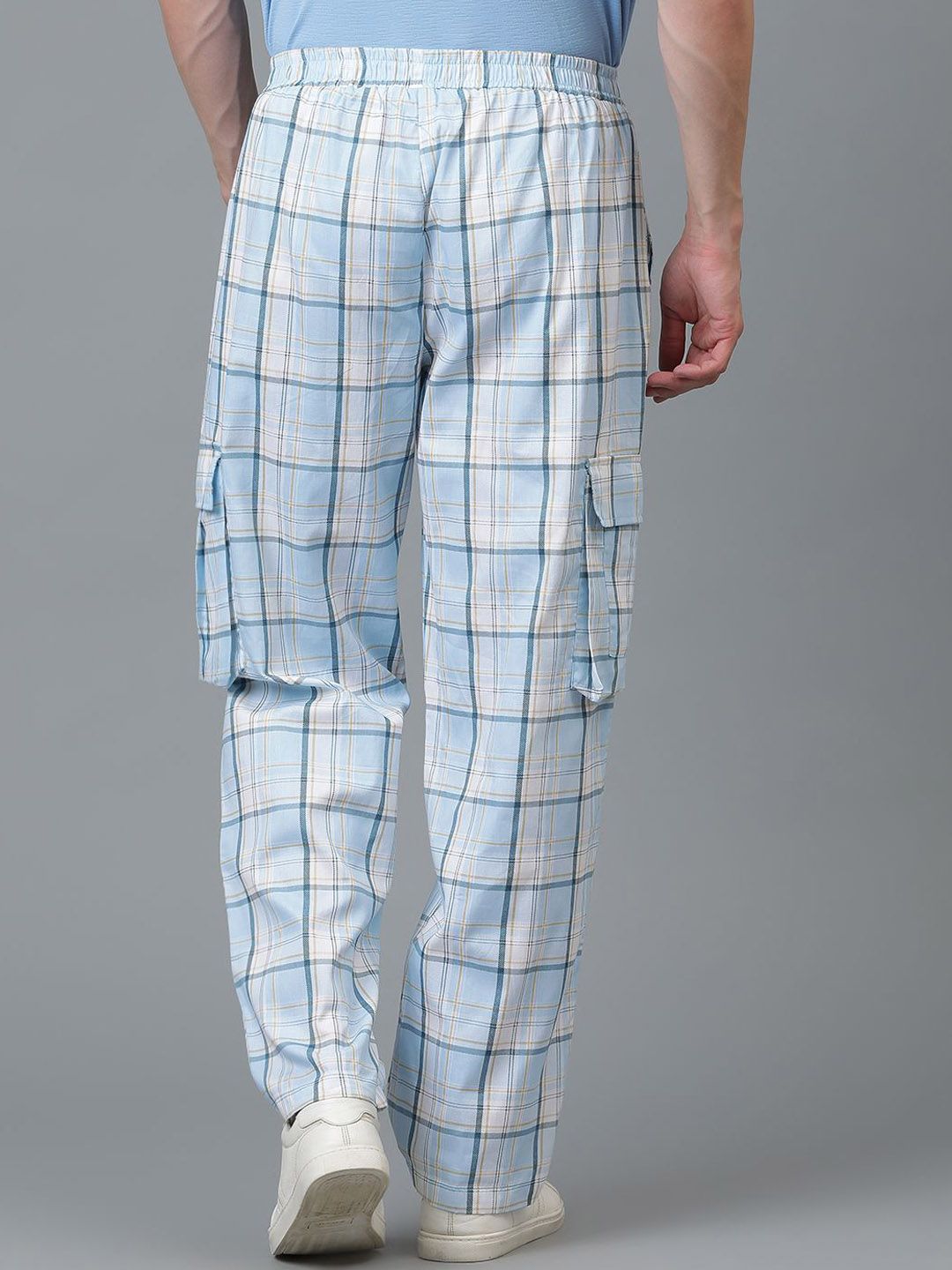 Kotty Men Checked Relaxed Low-Rise Easy Wash Trousers