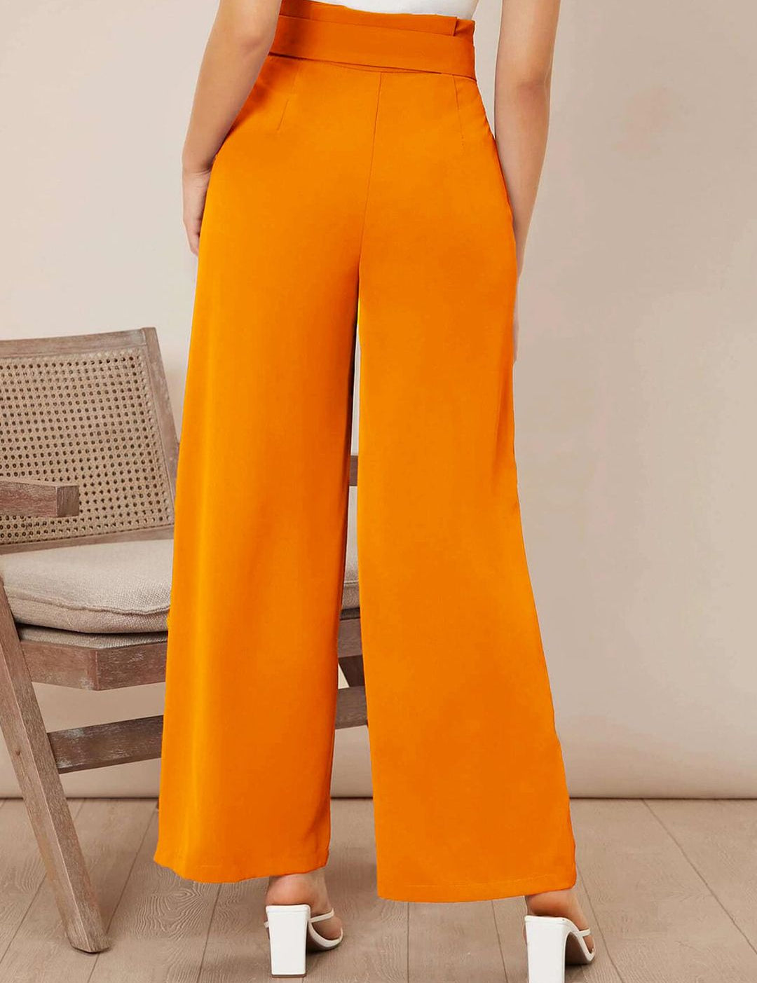 KOTTY BIZwear Women Relaxed Straight Fit High-Rise Easy Wash Pleated Parallel Trouser