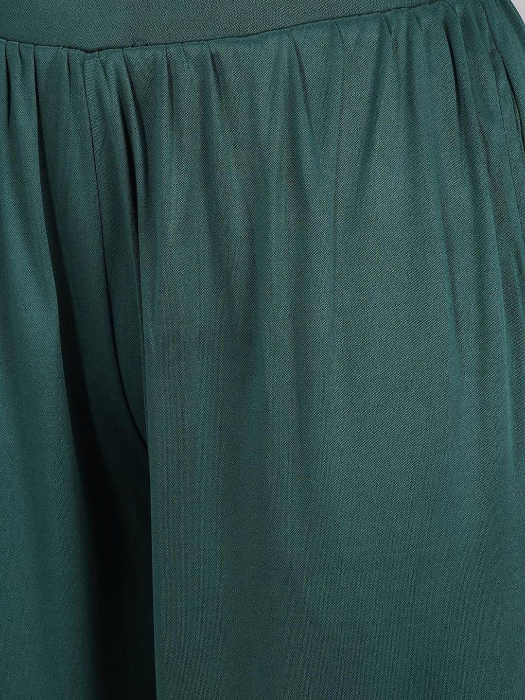 Kotty Women Relaxed Mid-Rise Wide Leg Trousers