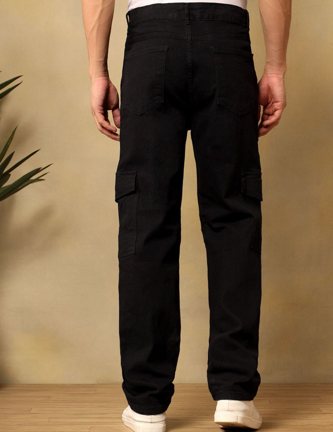 Kotty Men Regular Fit Mid-Rise Clean Look No Fade Stretchable Jeans